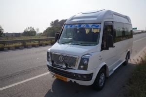 Tempo Traveller Price Bangalore|TempoTraveller Rate Per KM