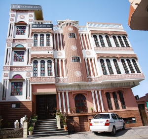 Get Hotel Rajputana Haveli, Jaipur