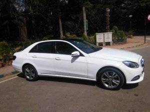 Mercedes Benz E Class Cab Rentals